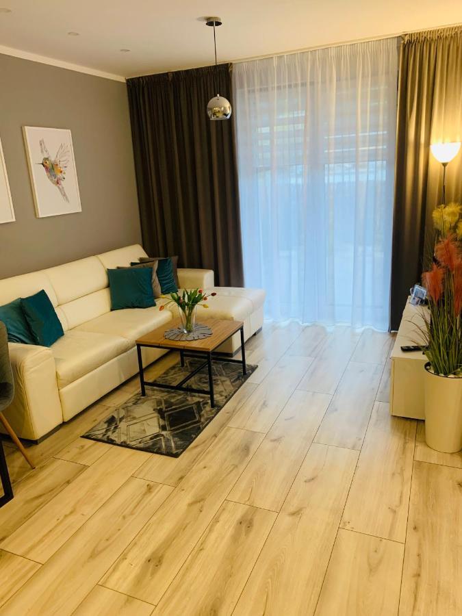 Apartament Champion 고르주프비엘코폴스키 외부 사진
